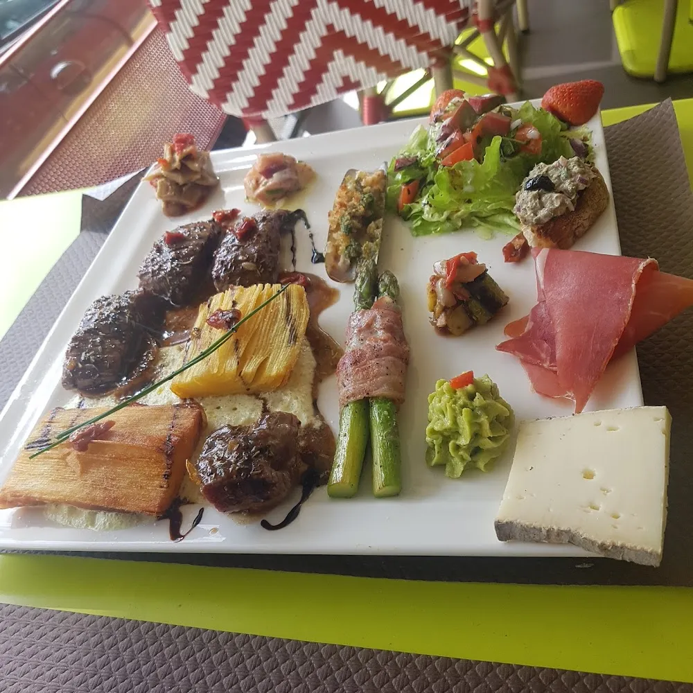 Assiette Du Chef Avec Gambas Et Pâtes